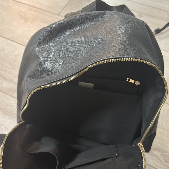 Black and Tan Backpack - Picture 3 of 5